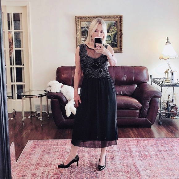 Stunning black sequin cocktail party dress lined - Picture 5 of 8